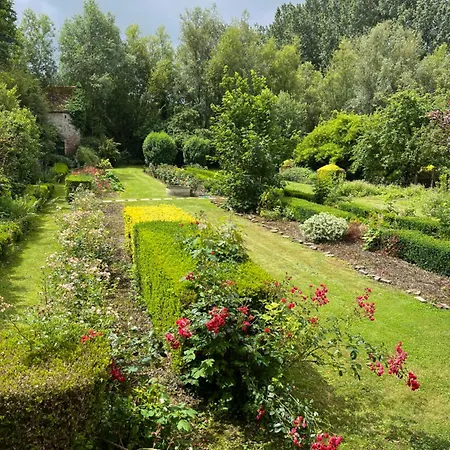 Manoir D Archelles Apart Otel